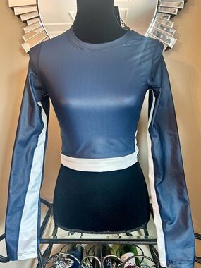 True Religion Athletic Long Sleeve Crop Top